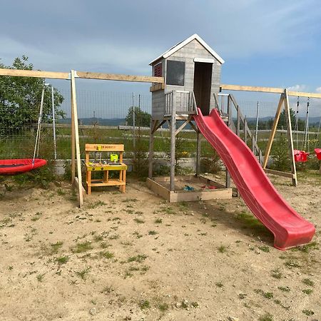 Mariseltinyhouse Villa ภายนอก รูปภาพ